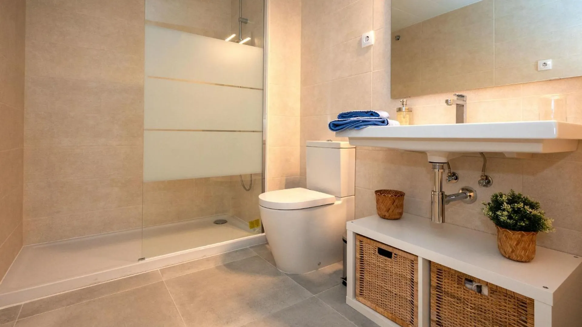 Apartment Waves By Interhome Calafell 0*,  Spain